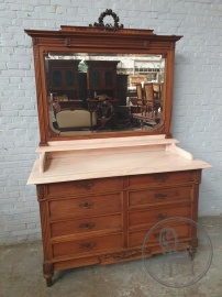 Антикварный спальный гарнитур из ореха с мрамором код. BE4097705