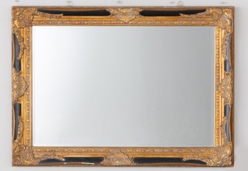 Старинное зеркало в деревянной раме код.&nbsp;RM4101079