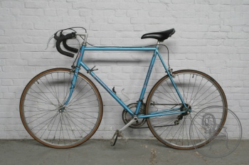 Старинный велосипед компании	Сyrille Guimard код. BE3259290