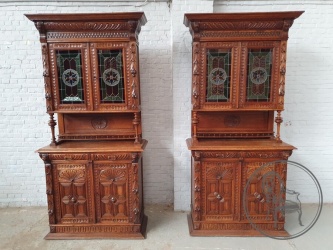 Антикварные буфеты (2 шт.) в мехельском стиле с витражами код. BE4161623