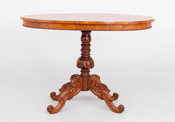 Старинный столик код. RM40062