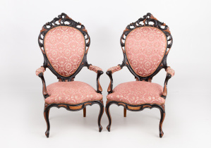 картинка Антикварные кресла (2 шт.) салоне старинных вещей "Шебби" являющийся официальным дистрибьютором в России и Беларуси