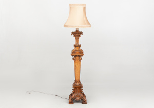 картинка Старинный торшер салоне старинных вещей "Шебби" являющийся официальным дистрибьютором в России и Беларуси