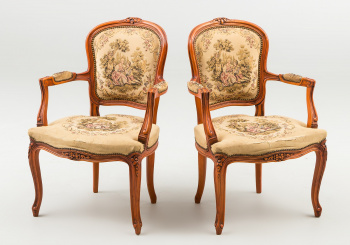 Антикварныe кресла (2 шт.) код. RM31226