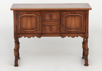 Старинный комод код. RM63968