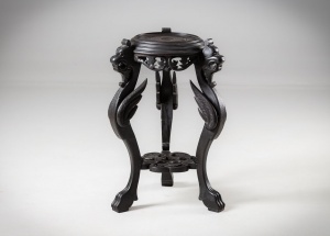 картинка Антикварный столик-подставка из тика салоне старинных вещей "Шебби" являющийся официальным дистрибьютором в России и Беларуси