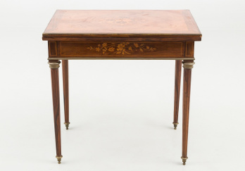 Антикварный столик код. RM32628