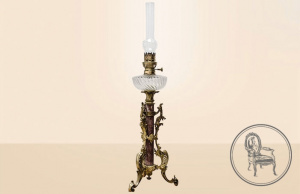 картинка Антикварная керосиновая лампа салоне старинных вещей "Шебби" являющийся официальным дистрибьютором в России и Беларуси