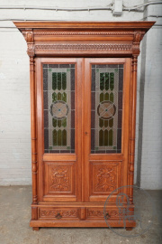Антикварный книжный шкаф с витражами код. BE107272