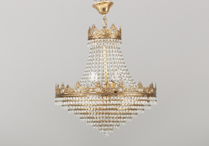 картинка Старинная люстра салоне старинных вещей "Шебби" являющийся официальным дистрибьютором в России и Беларуси