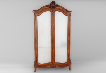 Антикварный шкаф для одежды с резной короной код. RM4101387