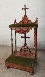 Антикварная молитвенная скамейка середины XIX века код. BE106995