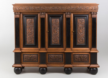 Антикварный книжный шкаф код. RM18579