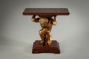 Старинный столик с основанием в виде скульптуры атланта код. RM4111024