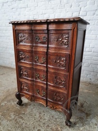 Антикварный комод из массива дуба код. BE4097212