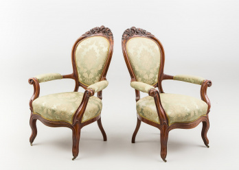 Антикварные кресла (2 шт.) код. RM8960