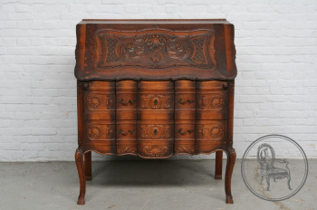 Антикварное бюро код. BE13015