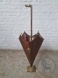 Старинная подставка для зонтов код. BE4166383