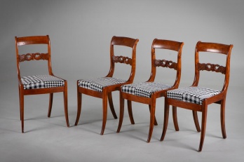 Антикварные стулья (4 шт.) из вишни с резной спинкой код. RM4165631