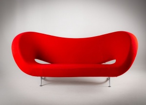 Старинная скамья производства итальянской дизайнерской компании Moroso код. RM4165105