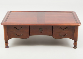 Старинный столик код. RM8755