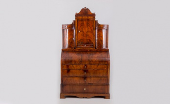 Антикварный секрктер код. RM10173