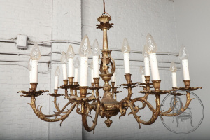картинка Антикварная бронзовая люстра на 18 свечей салоне старинных вещей "Шебби" являющийся официальным дистрибьютором в России и Беларуси