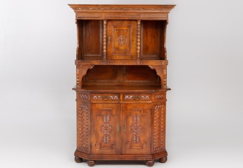 Старинный буфет в скандинавском стиле код. RM4100479