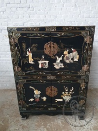 Старинный комод в ориентальном стиле код. BE4117991