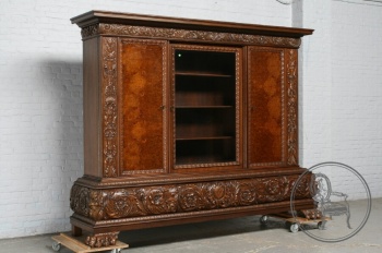 Старинный книжный шкаф из ореха код. BE4097307