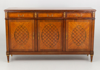 Старинный комод код. RM45570