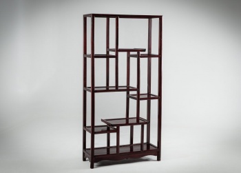 Старинная этажерка из темного дерева с открытыми полками код.&nbsp;RM4165283