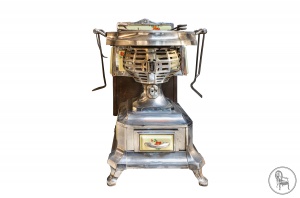 картинка Антикварная Лювенская печь салоне старинных вещей "Шебби" являющийся официальным дистрибьютором в России и Беларуси