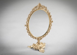 картинка Старинное настольное зеркало из латуни салоне старинных вещей "Шебби" являющийся официальным дистрибьютором в России и Беларуси