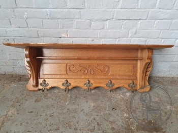 Старинная дубовая настенная вешалка для одежды код. BE4097300