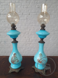 Антикварные керосиновые лампы с изображением Наполеона и Жозефины код. BE107066