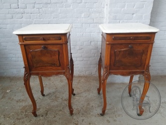 Антикварный комплект комодов (2 шт.) из красного дерева с мраморным верхом код. BE4139040