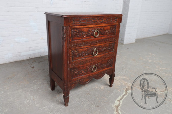 Антикварный комод из дуба в стиле Людовика XVI код. BE10279