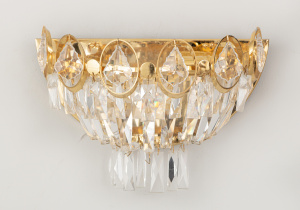 картинка Старинный настенный светильник салоне старинных вещей "Шебби" являющийся официальным дистрибьютором в России и Беларуси