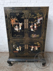 Старинный высокий комод с росписью в стиле Шинуазри код. BE4097632