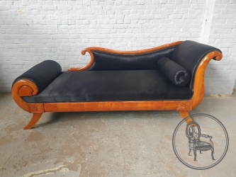 Антикварное рекамье с двумя плавно изогнутыми спинками код. BE4165853