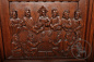 Антикварный посудный шкаф, декорированный резными сюжетными композициями код. BE106986 фото 12