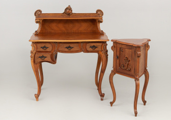 Старинный письменный стол и тумбочка код. RM51270