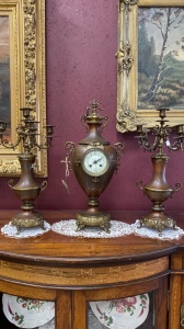 Антикварные каминные часы с канделябрами код.&nbsp;FUN11