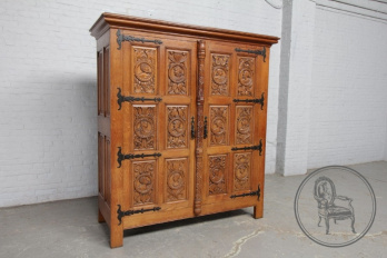 Антикварный шкаф код. BE5998