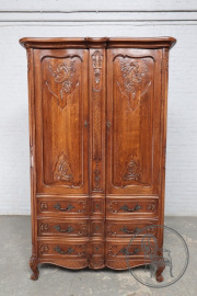 Антикварный шкаф из дуба в стиле Людовика XV с дверцами и ящичками код. BE107385