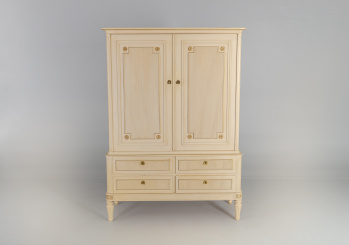 Старинный шкаф код. RM36896