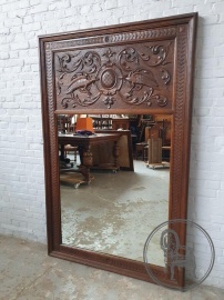 Антикварное дубовое зеркало в резной раме код.&nbsp;BE4165575