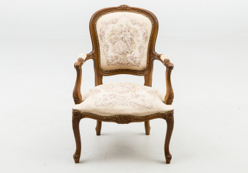 Старинное кресло код. RM31519