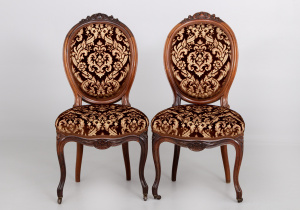 картинка Антикварные стулья (2 шт.) салоне старинных вещей "Шебби" являющийся официальным дистрибьютором в России и Беларуси